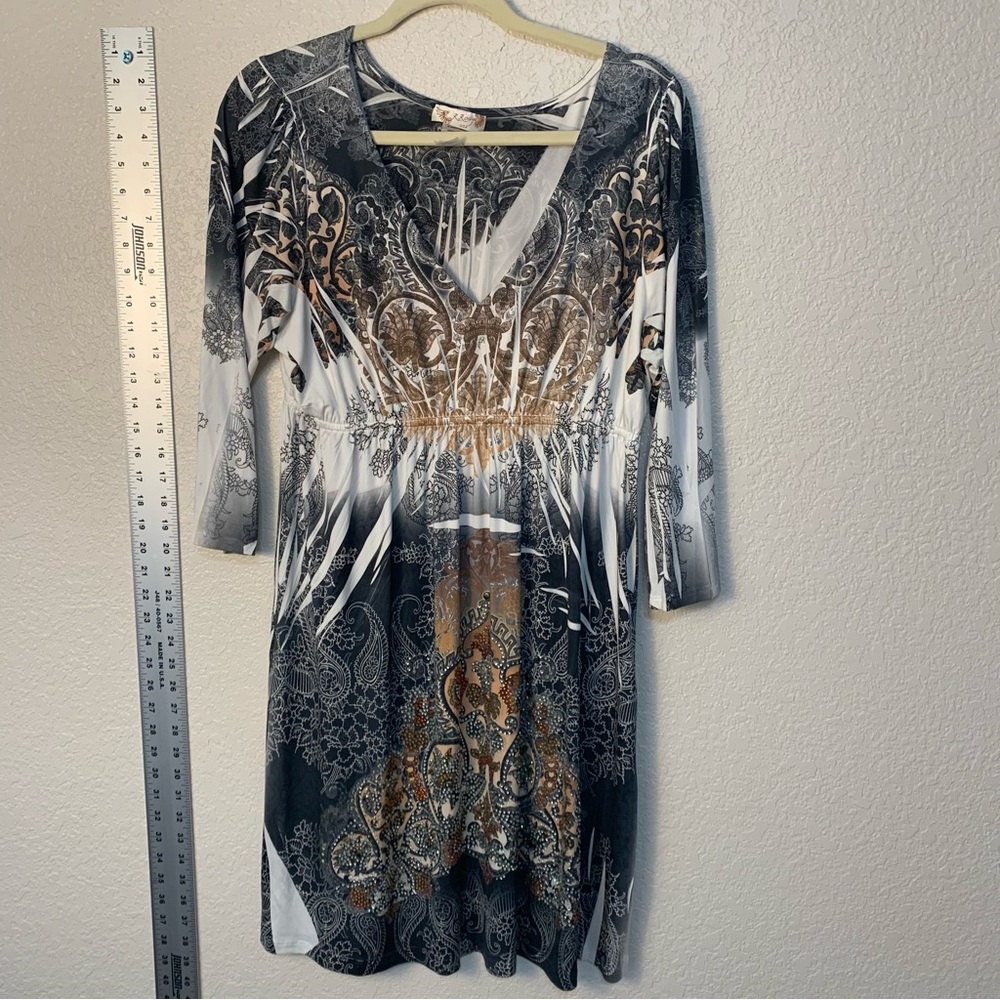 Rouge Helium Black and Brown Midi Dress